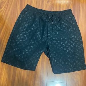 LV Small/Medium Black Men Shorts